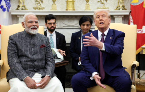 Trump tuyên bố Modi đảm bảo Ấn Độ sẽ ngừng mua dầu từ Nga